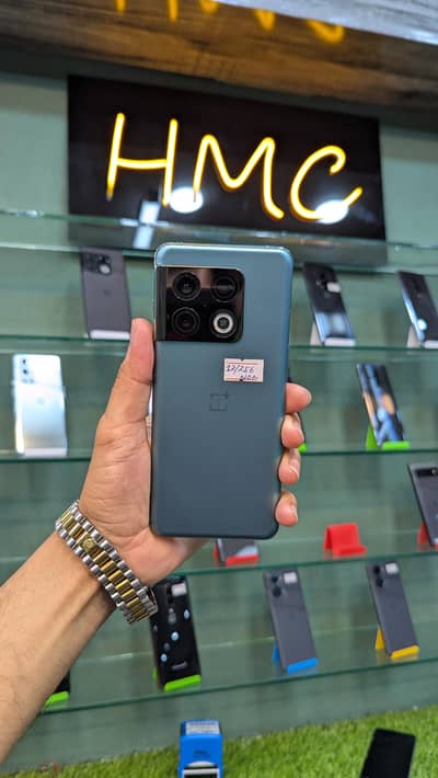 OnePlus 10 Pro