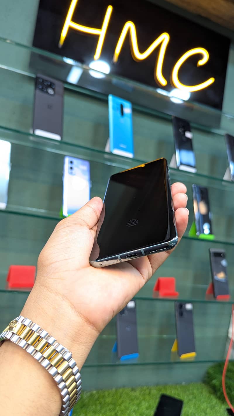 OnePlus 10 Pro 4