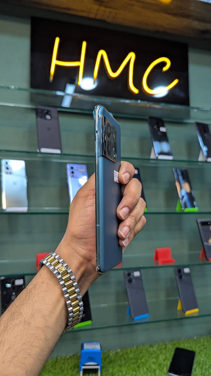 OnePlus 10 Pro 7