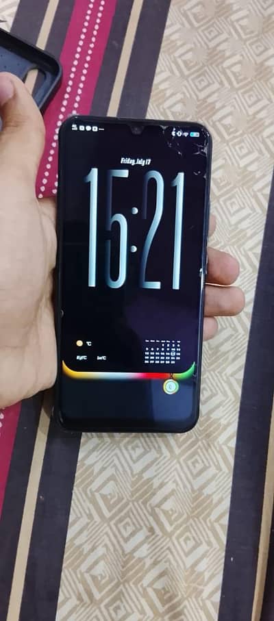 Vivo Y17