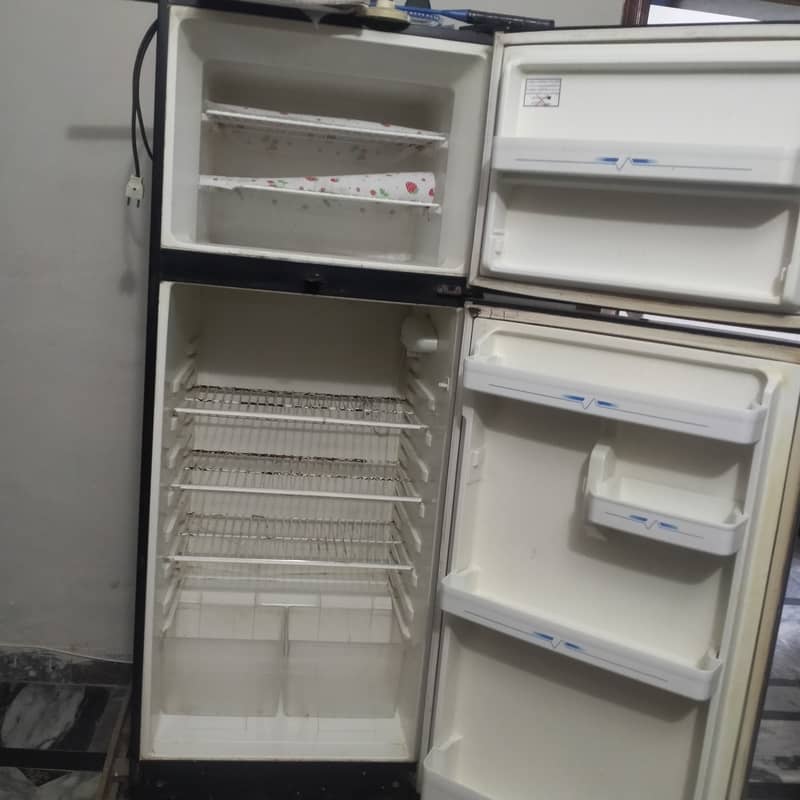 Refrigerator 1