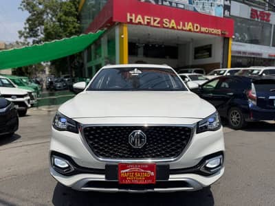 MG HS 2021