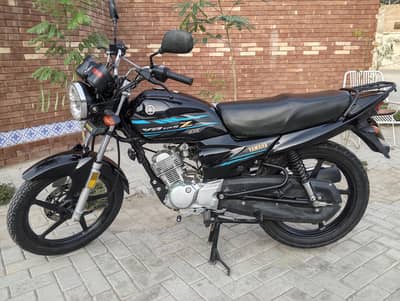 Yamaha YBz 125 DX 22/23 Zero Condition