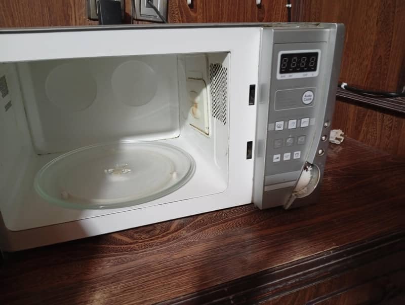 Dawlance oven 2