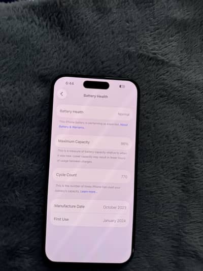 IPhone 15 pro Jv 128 gb 86 battery