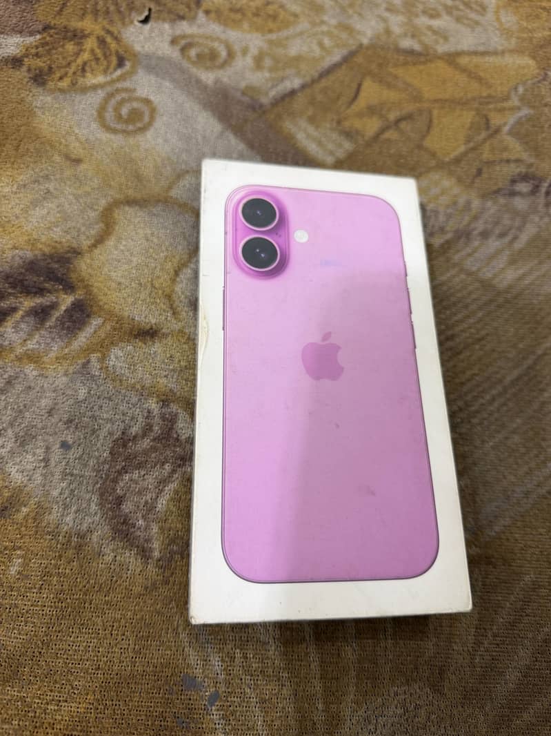 iPhone 16 1