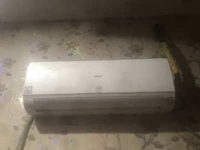Haier 1 Ton heat and cool AC