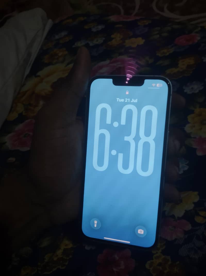 Apple iPhone 14 5