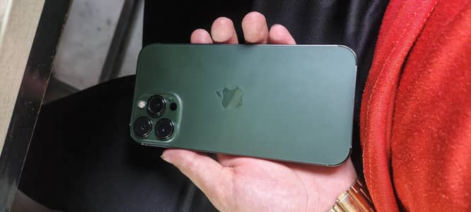 13 Pro Max condition 10 by 10 256 gb factory unlocked with box 86 batt