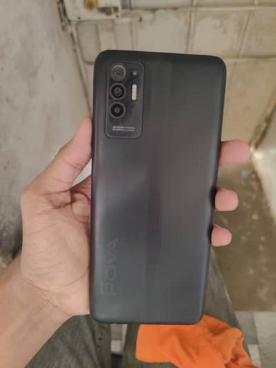 Tecno Pova 2