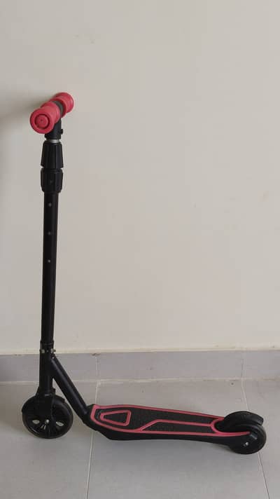 Cool Wheels  2 Wheel Maxi Scooter | Kids Scooter | Scooty | Scooties