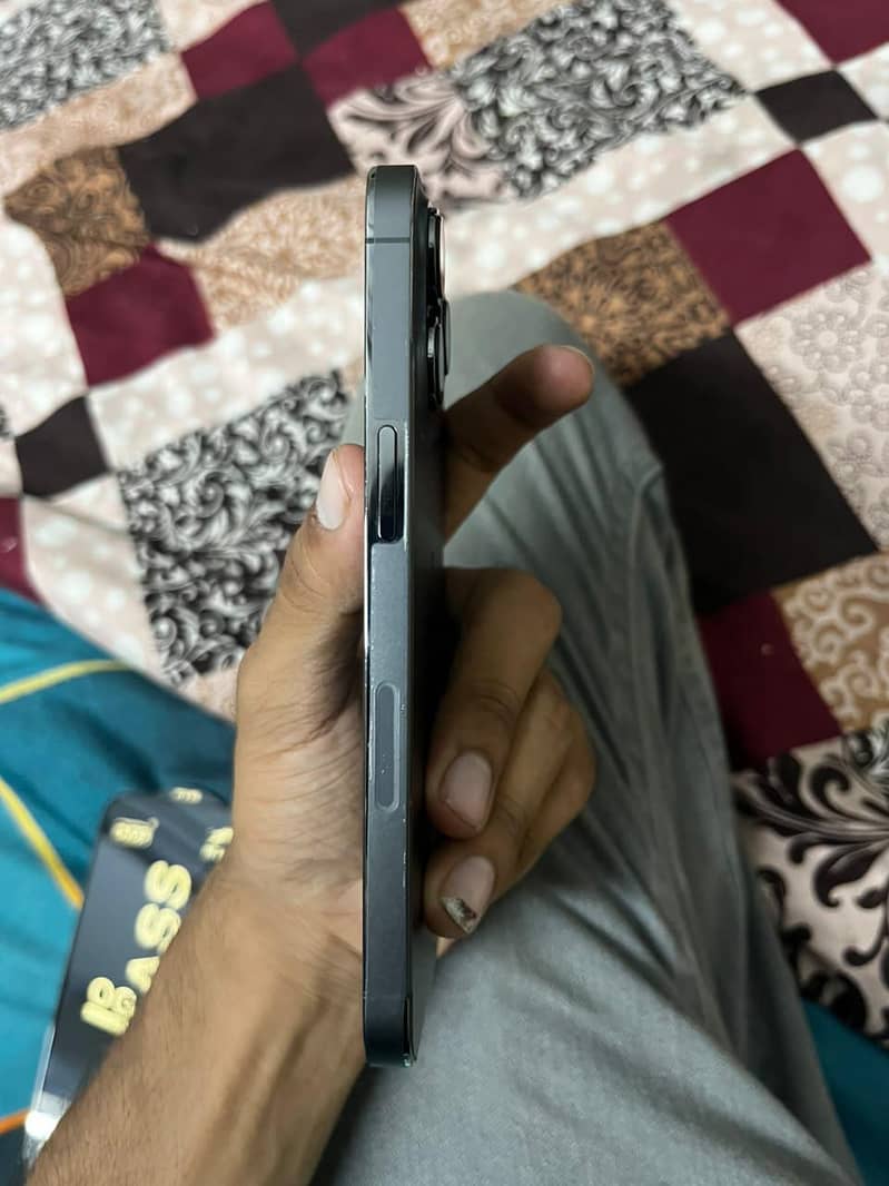 Apple iPhone 13 Pro 7