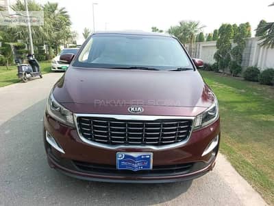KIA GRAND CARNIVAL 2020