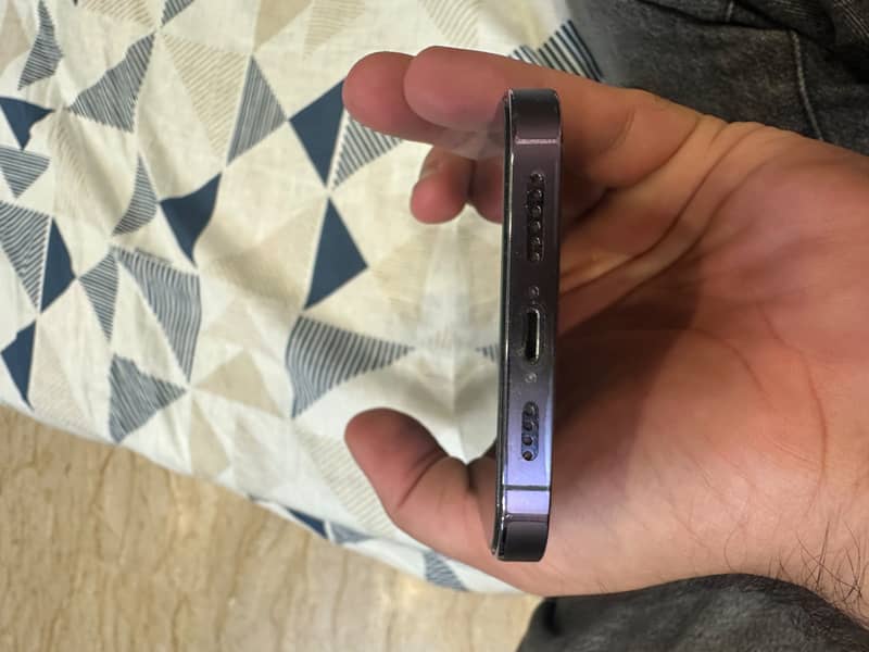 Apple iPhone 14 Pro Max 5