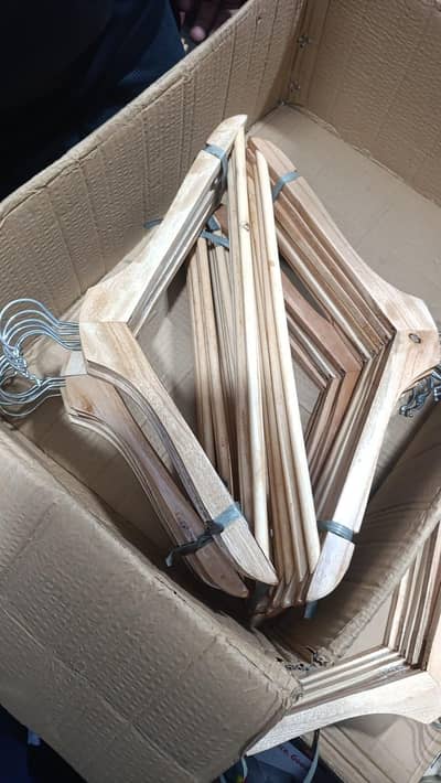 Wooden Hangers for Hotels & Home Premium