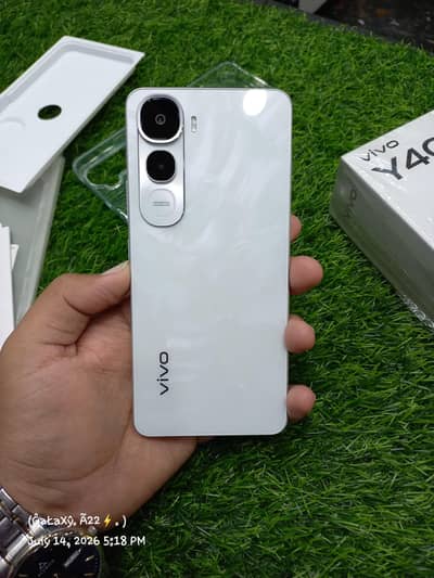 Vivo y400 Just box open