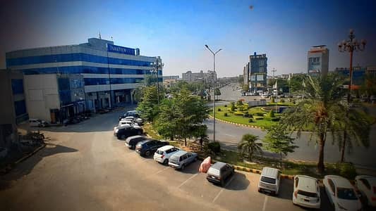 On Excellent Location Park View City - Overseas Block Residential Plot For sale Sized 5 Marla