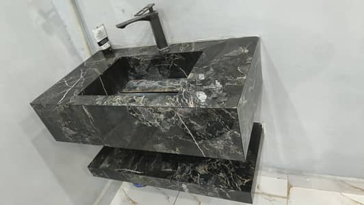 Black Marbel Bathroom Vanity / Null