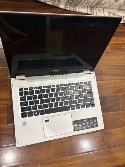 Acer spin 3 (2-1)