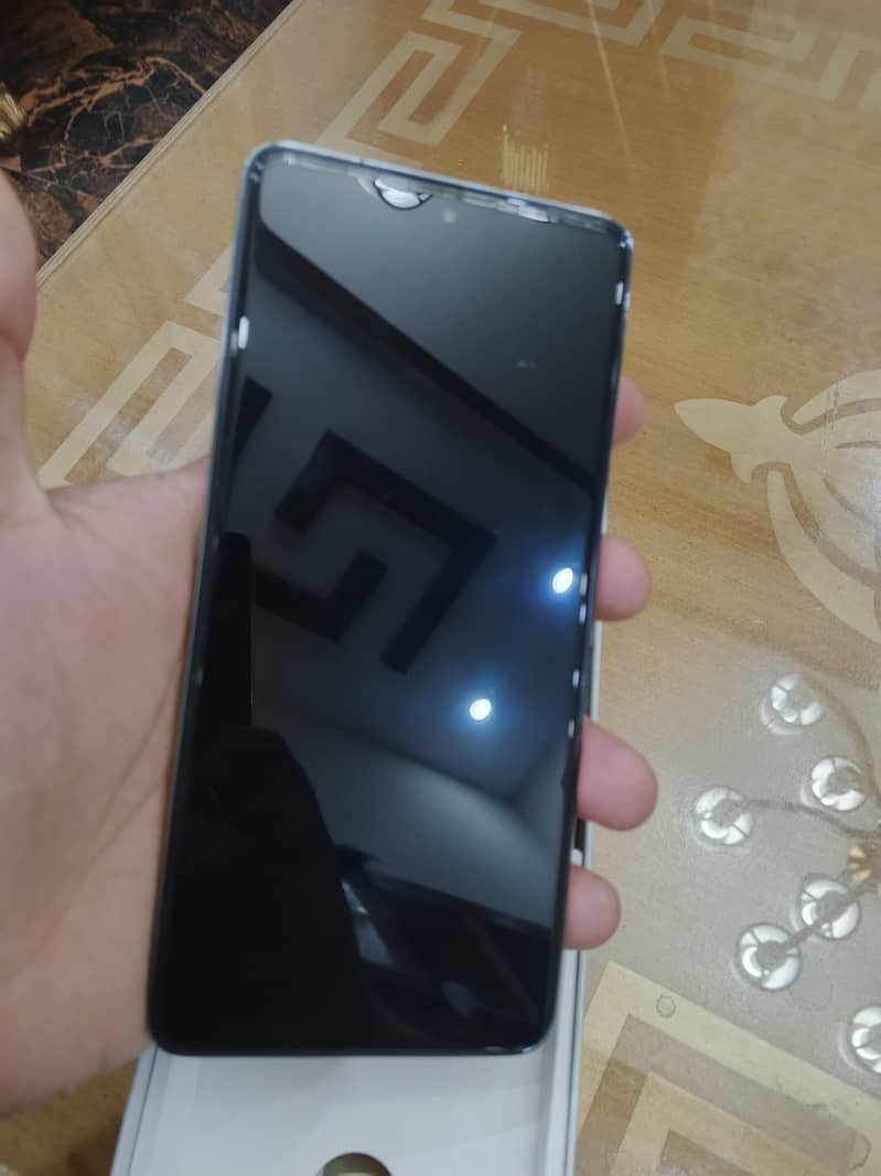 Tecno CAMON 20 1