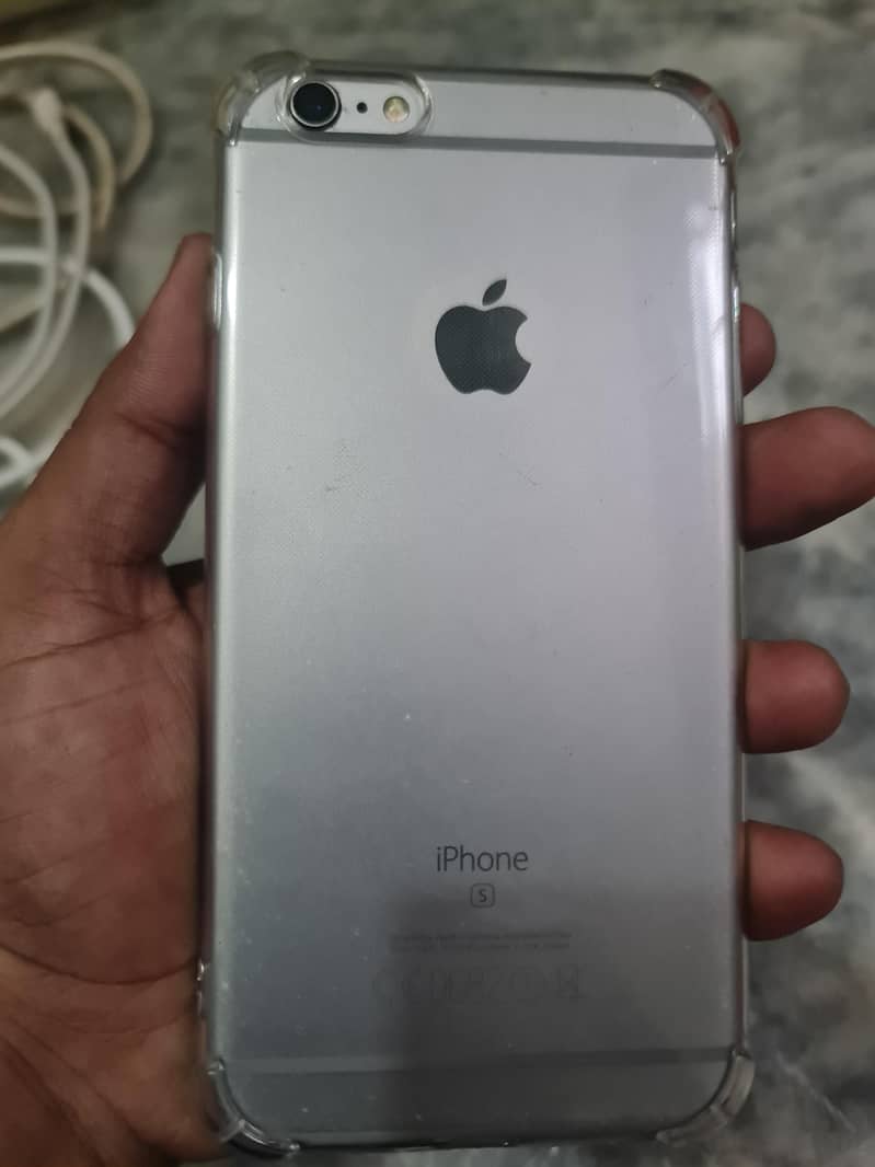 Apple iPhone 6S Plus 0