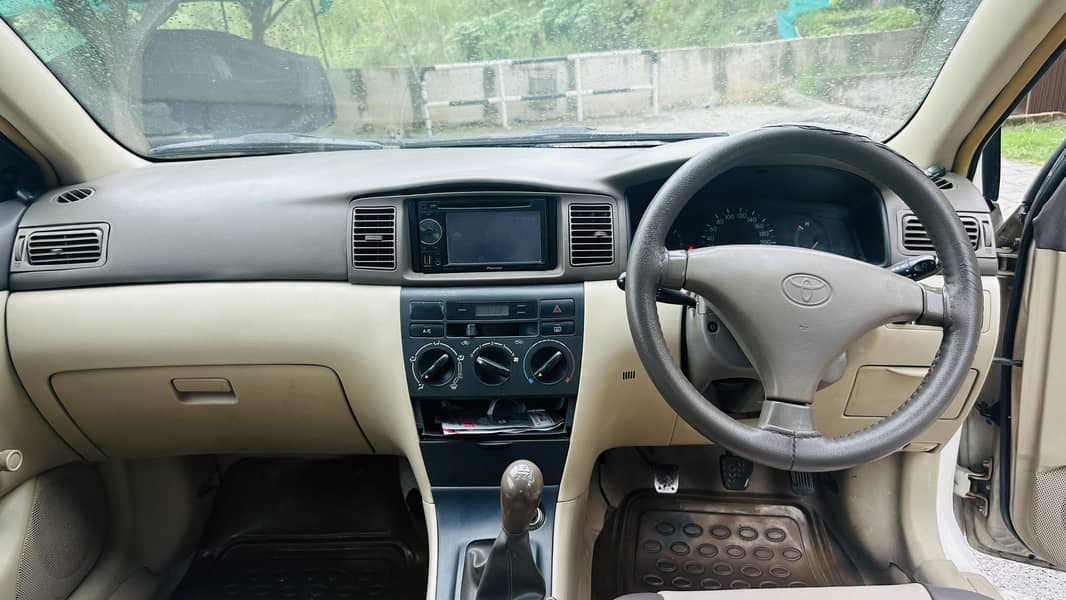 Corolla 2.0 D 10