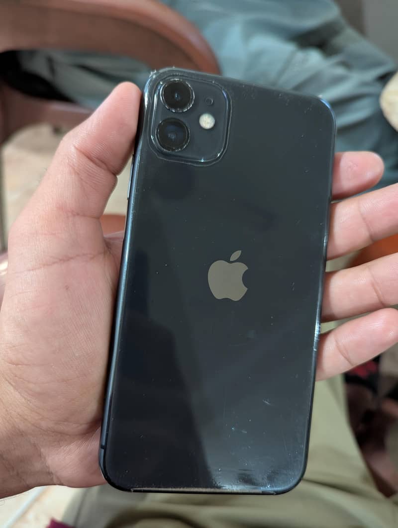 Apple iPhone 11 0