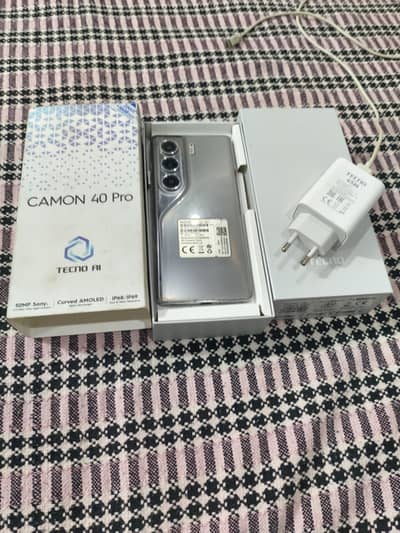 Tecno CAMON 40 Pro