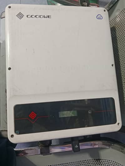 GoodWe 10kW On-Grid Solar Inverter GW10KT-DT | 3 Phase
