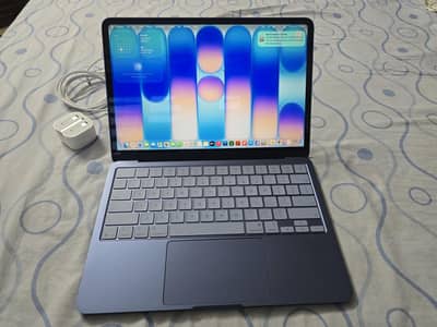 Macbook Neo 256 GB | 8 GB RAM (Indigo blue)