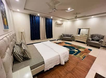 G 13 1 BEDROOM ATTACHED BATHROOM AVAILABLE FOR RENT