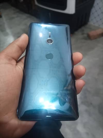 Sony XZ3  (read add)