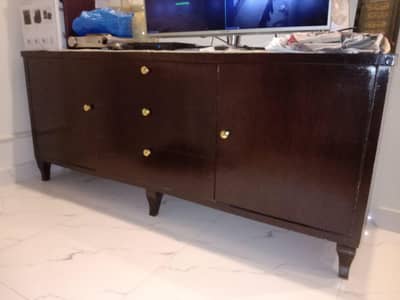 Side Board with Mirror