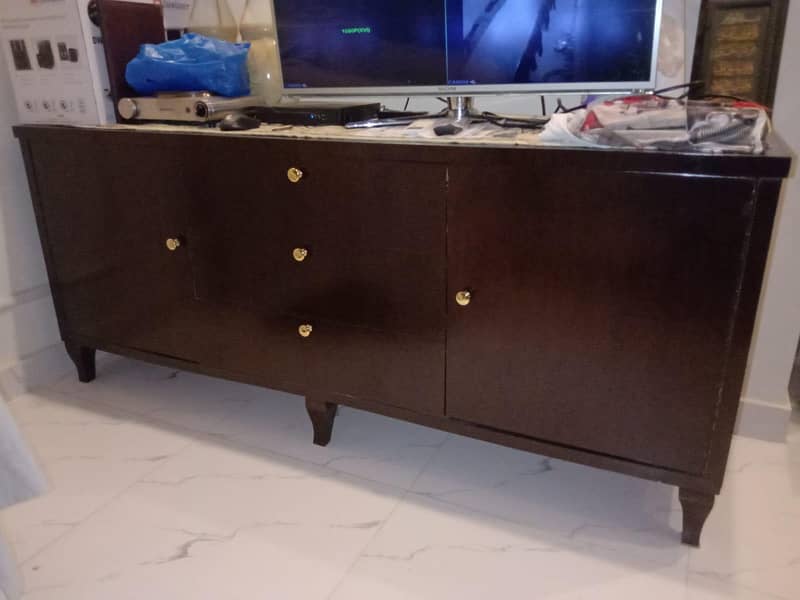 Side Board with Mirror 3