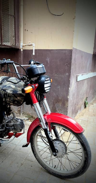 HONDA cD 70 Dream