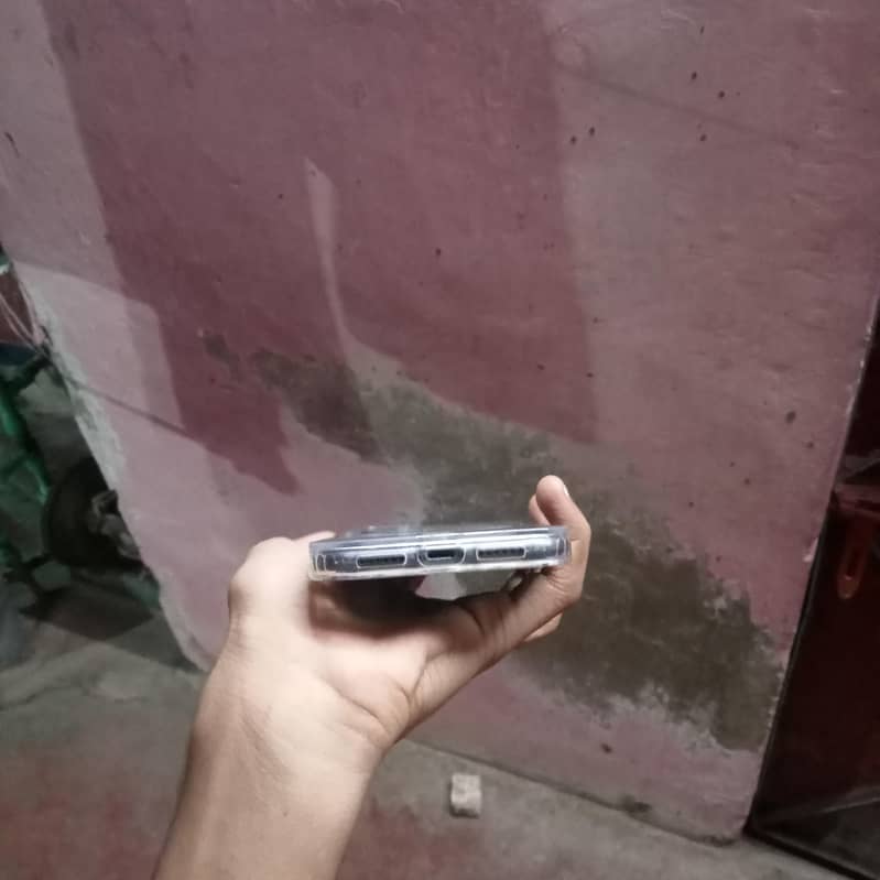 Apple iPhone 11 2