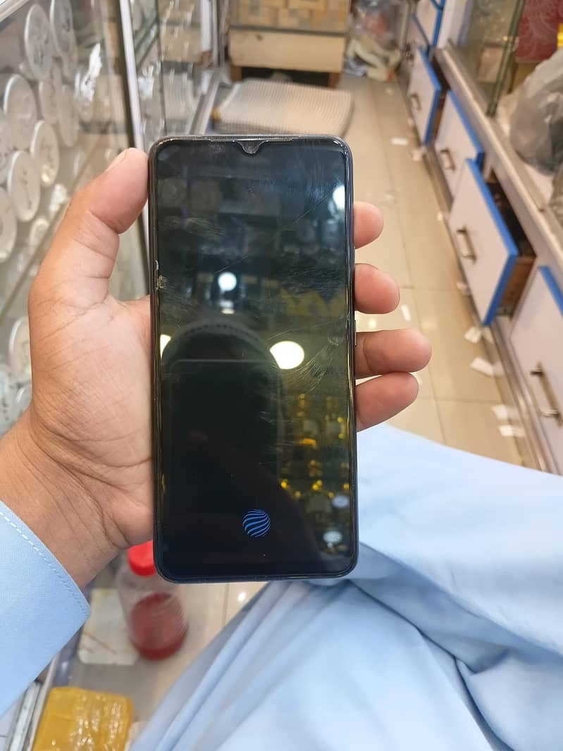 Vivo V21e 1