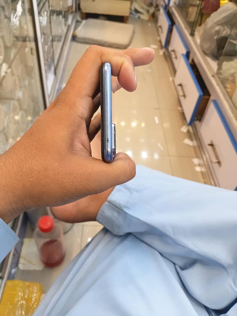 Vivo V21e 5
