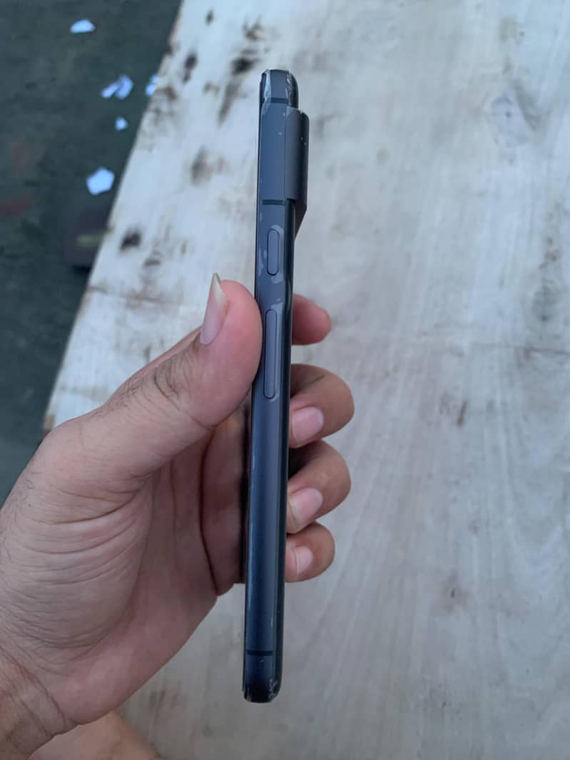 Google Pixel 8 1