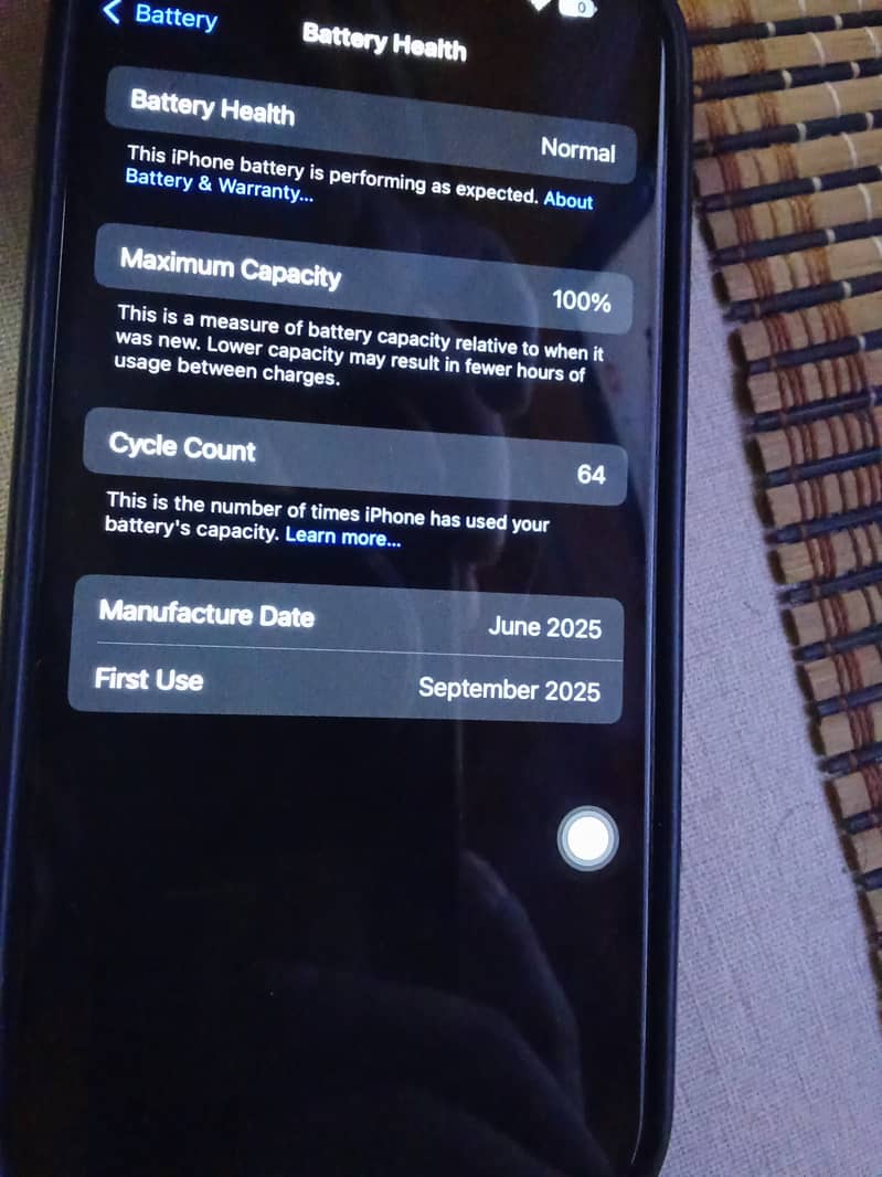 Apple iPhone 16 Pro 4