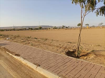 Precinct 30 250sq yard plot available for sale in minimum price bahria karachi