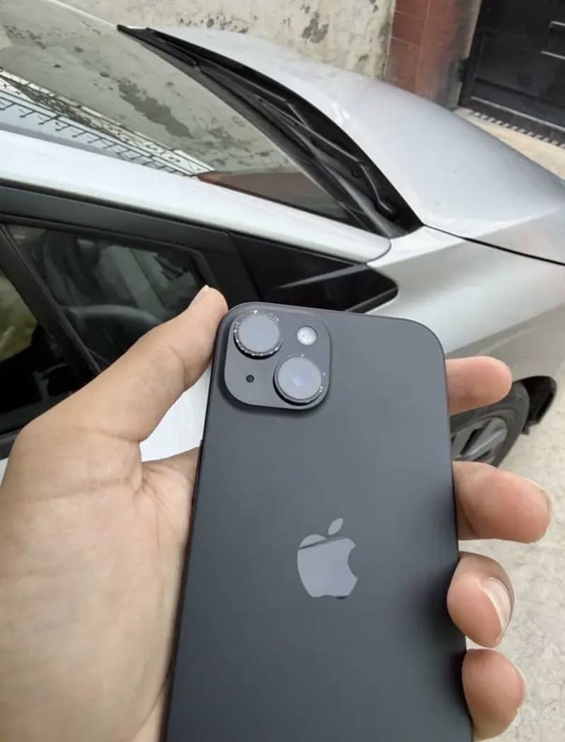 Apple iPhone 15 1
