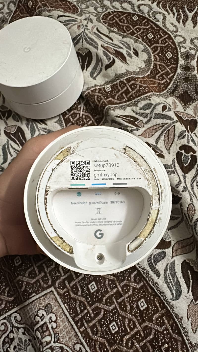 Google mesh device AC1304 model 1