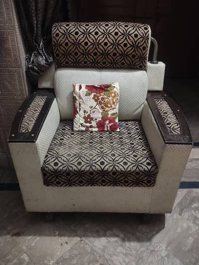 Sofa set