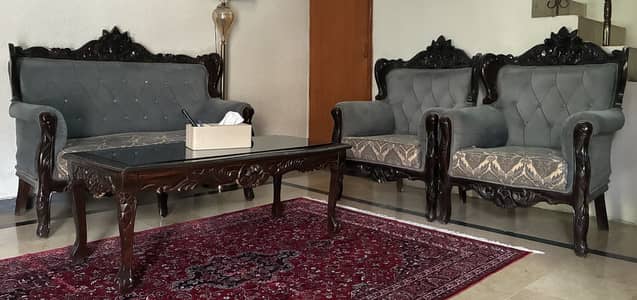 4 seater sofa with table