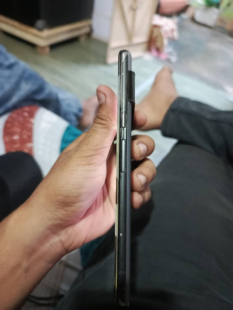 Google Pixel 6 Pro 2