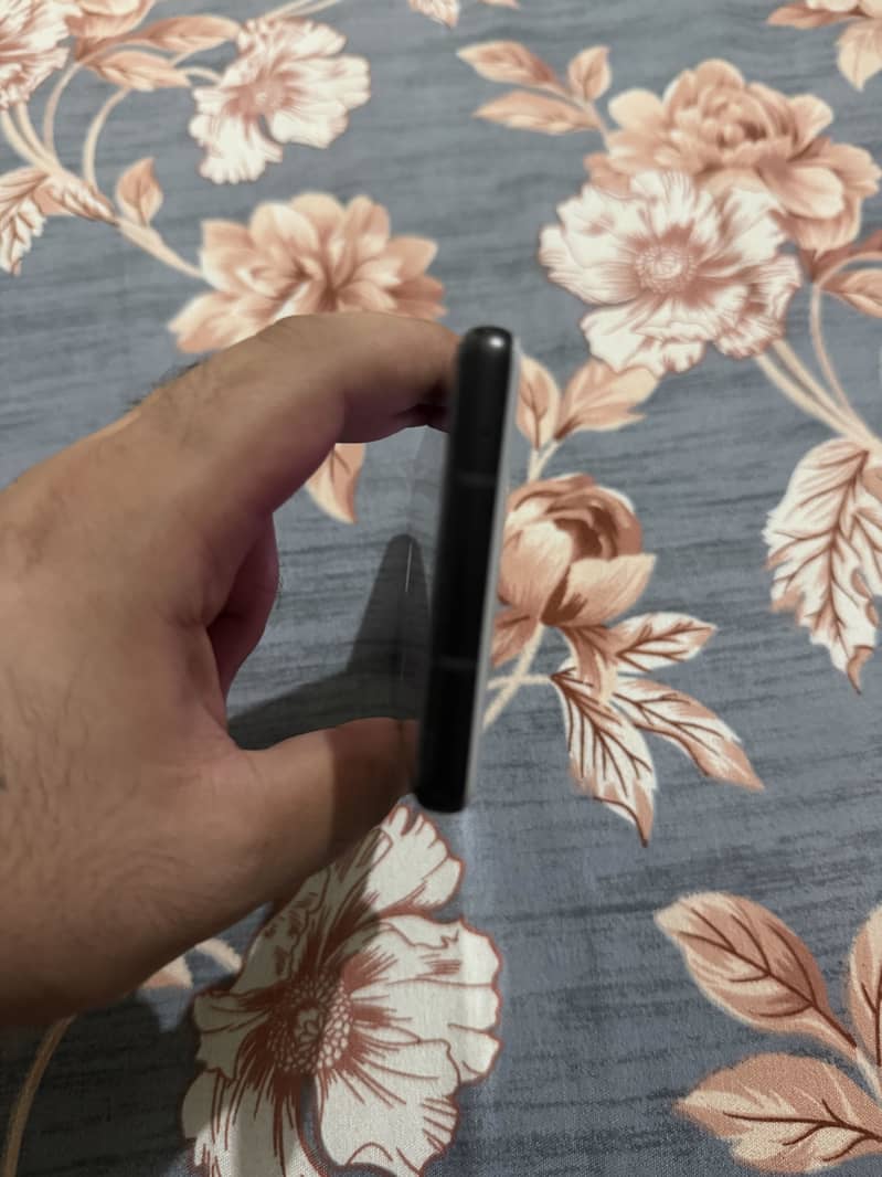 Google Pixel 6a 4