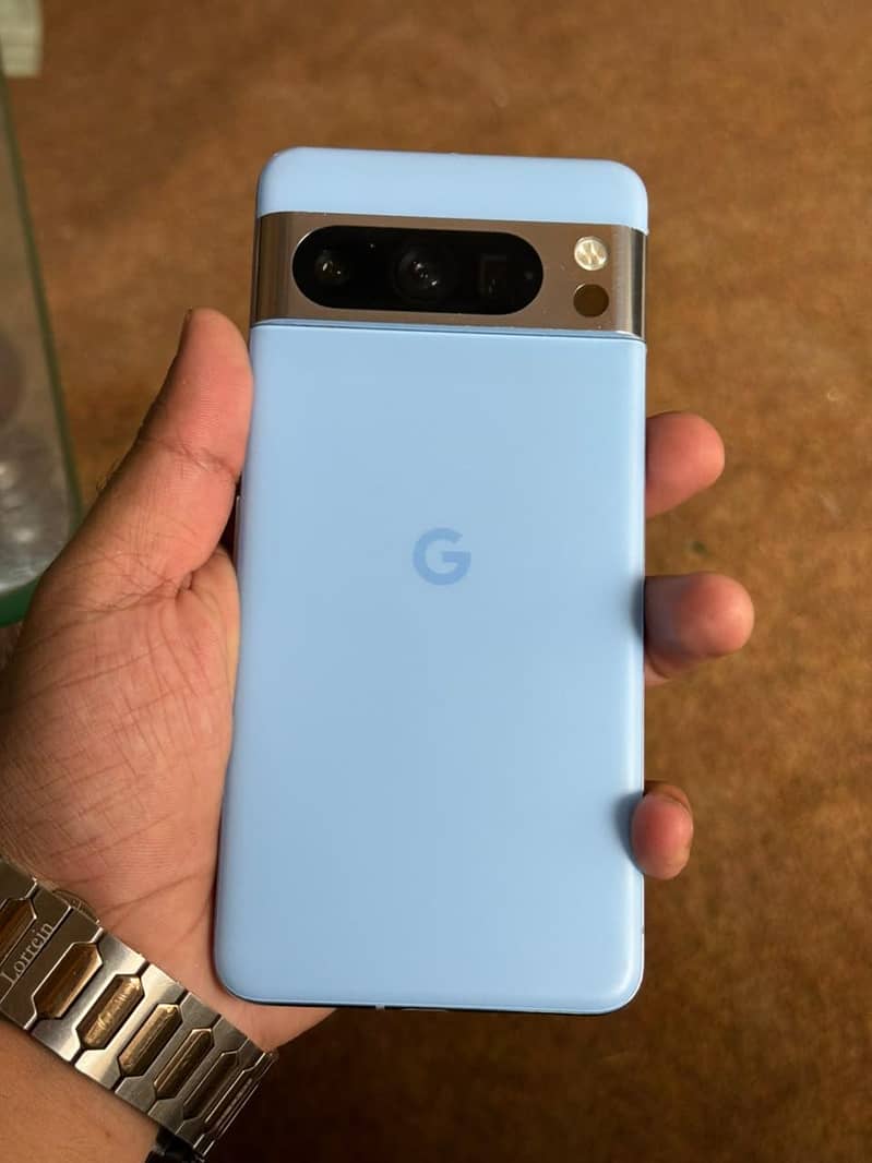Google Pixel 8 Pro 4