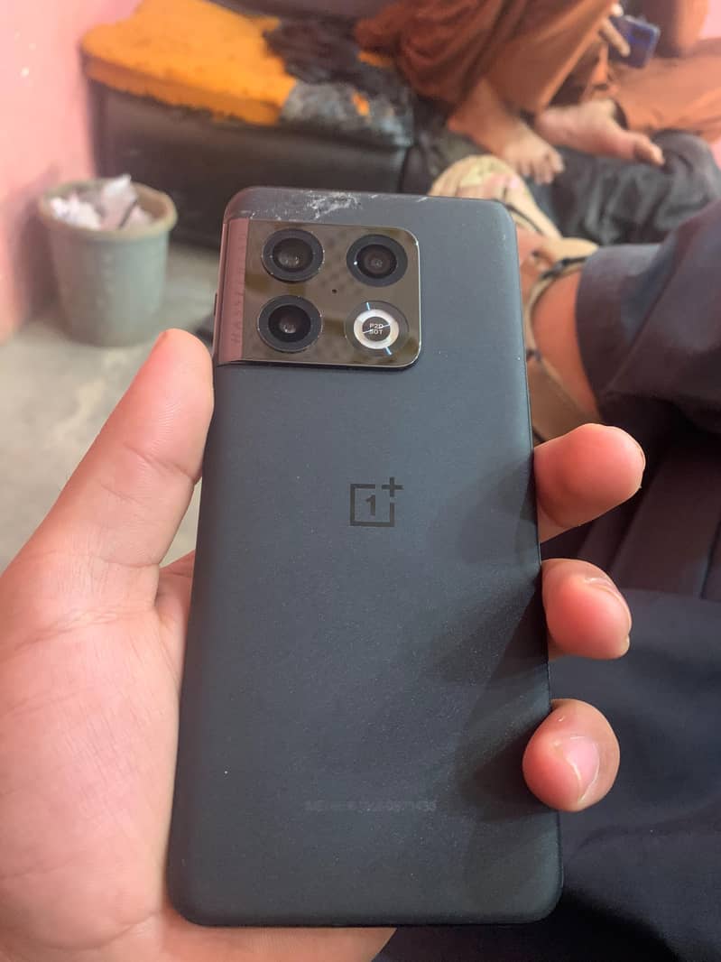 OnePlus 10pro 5G 1