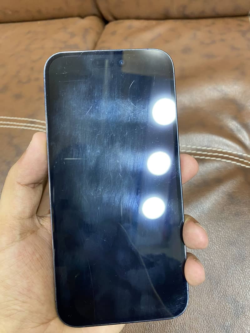 Iphone 14 pro max 2
